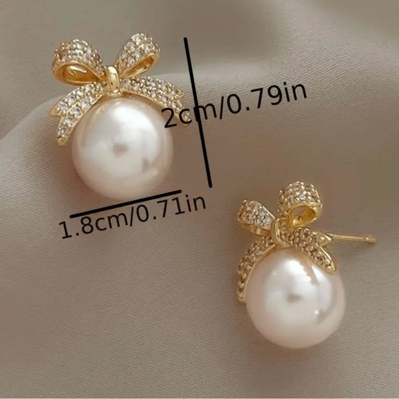Bow and Faux Pearl Earrings - Picture 5 of 5